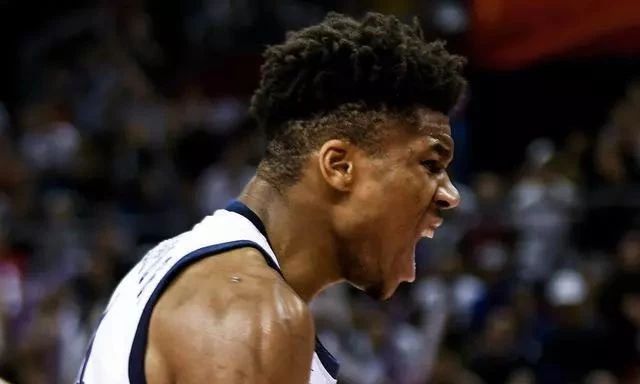  字母哥伤愈复出雄鹿止连败  